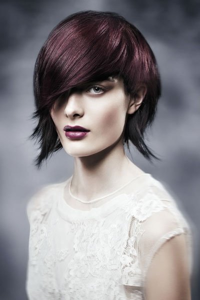 Sleek-Look: Asymmetrischer Bob